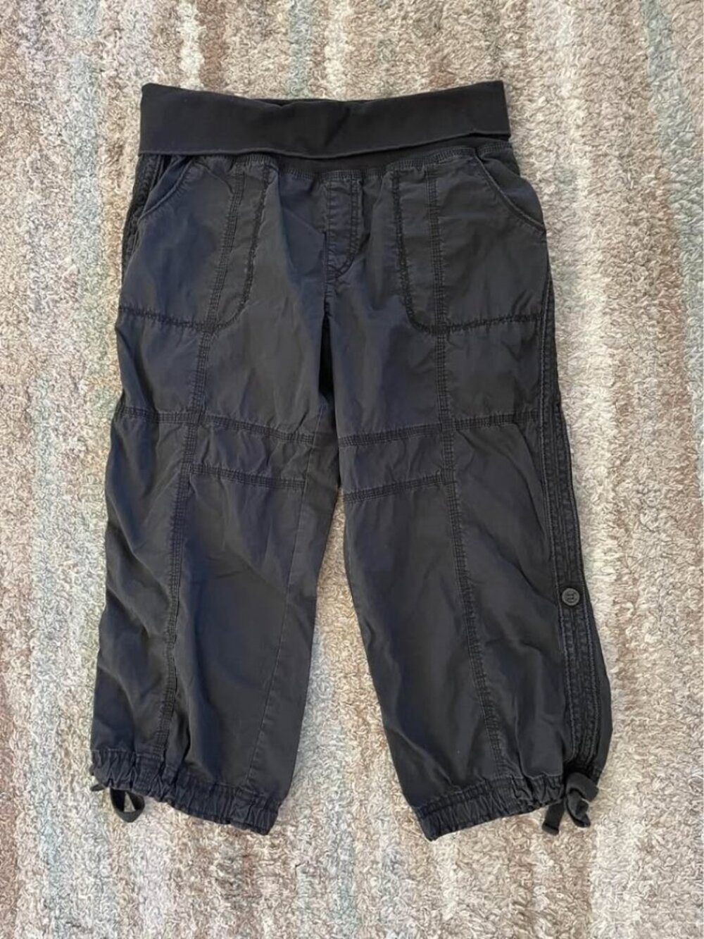 Calvin Klein Performance Women's Medium Quick Dry Black Capri Pants